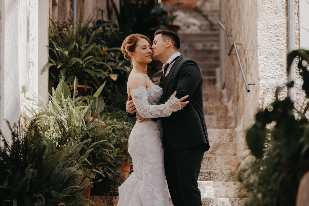 Wedding Experience IN STUDIO 8 In studio vjenčanje na Hvaru