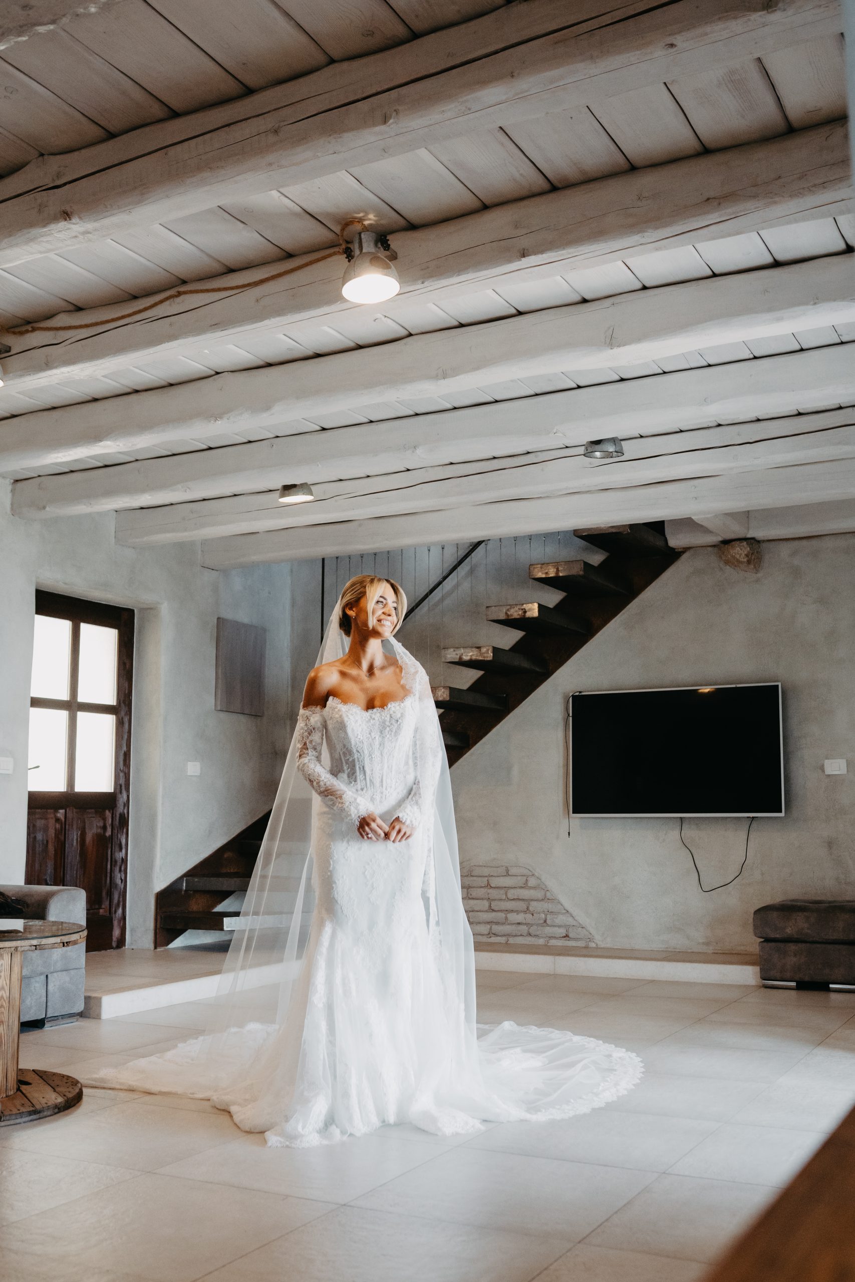In studio - dokumentarno emotivne fotografije vjenčanja 5 Jessica James 199 scaled